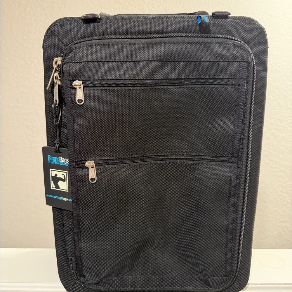 Strong Bag Helix Pro Elite 19” - Flight Crew Roller Bag